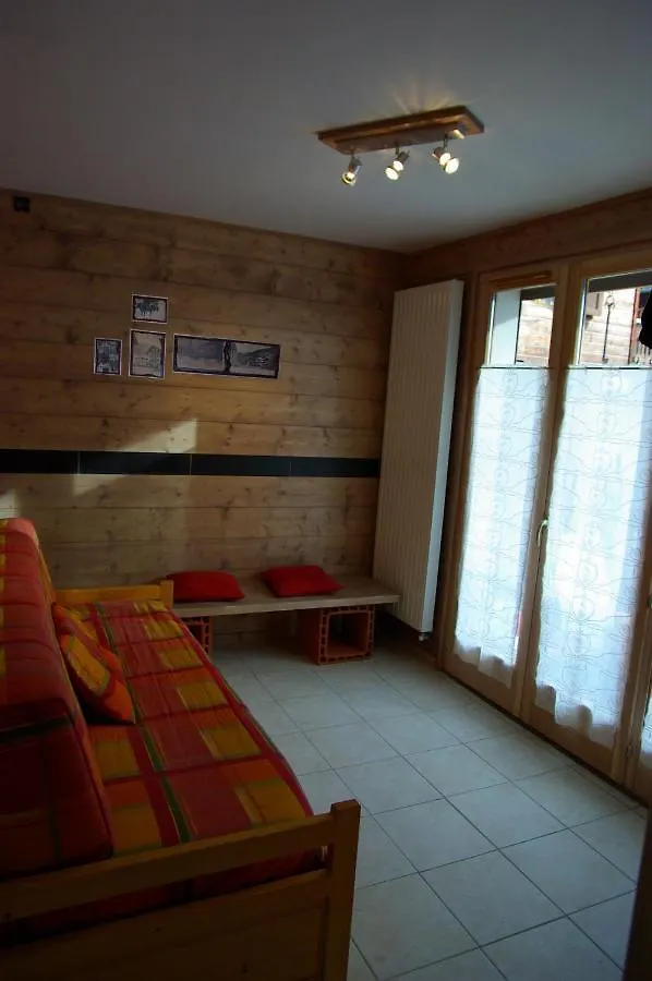 Apartment Appart Ressachaux Morzine Centre 2 A 3 Pers Calme Vue Jardin Parking
